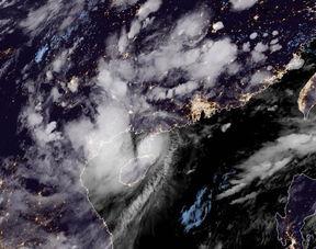 最新台风爆料视频大全播放,惊心动魄的气象奇观大盘点